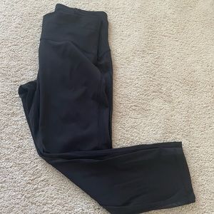 Lululemon train time 7/8 pants 21”